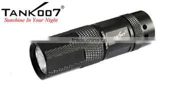 2015 New 1 Model Magnetic Led Flashlight 190 Lumens Led Flashlight photo-3