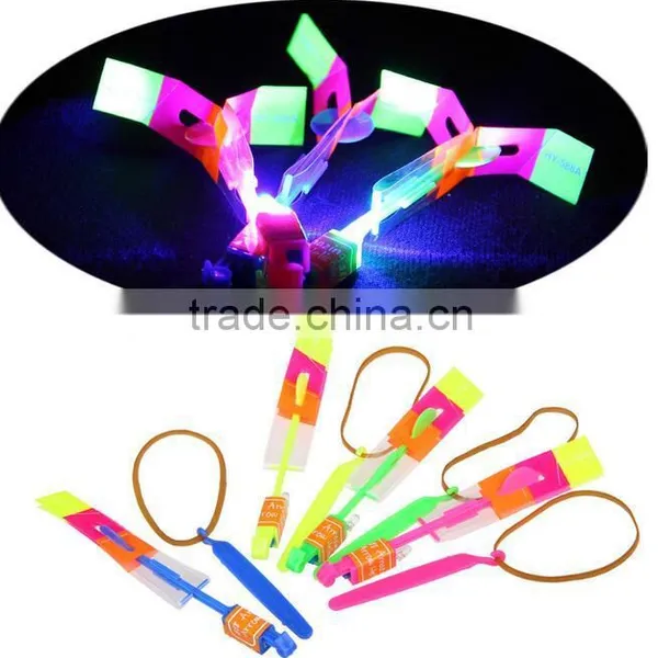 Hot SellingElastic Toy Gift Flash Rotating Flying Arrow Rocket Helicopter/kids Light up Led Rubbe Band Flashing Led Flying Arrow photo-4