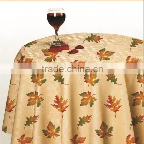 YH-2272 Embossed Tablecloth With Non-woven/fannel Backing (golden/silver Grounding)