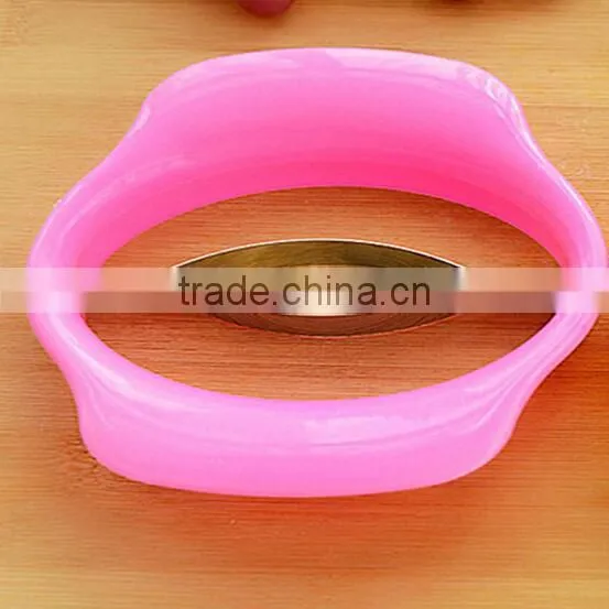 Wholesale Plastic Mango Cutter Mango Slicer Fruit Cutter photo-3