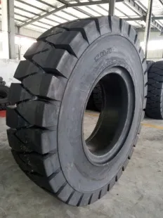 1200R20 Solid Truck Tyre photo-2