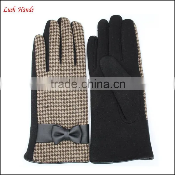 Ladies Wallow Gird Micro Velvet Gloves With Black Bow for Wholesale photo-5