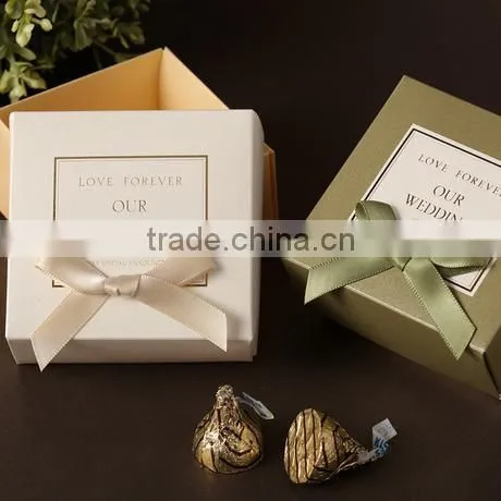 Factory Price Design Royal Decoration Paper Wedding Gift Box photo-4