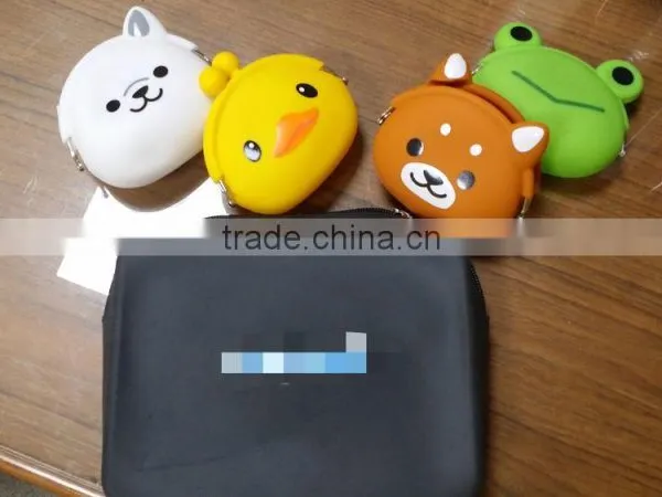 RoHS Complied Made in Taiwan Customized Branded Silicone Pouch Coin Bags for Daily Use photo-6