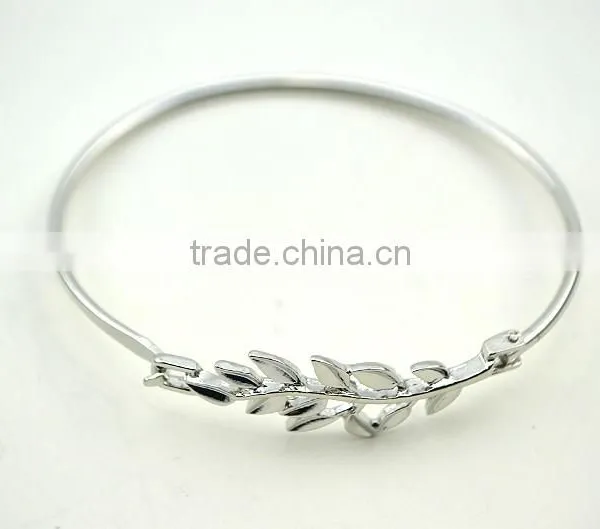 One Leaf Bracelets photo-2