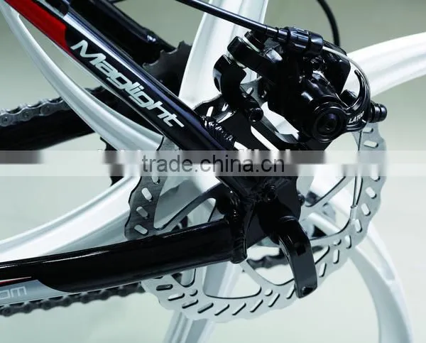 Lightest Strongest Magnesium Alloy Bike Wheel photo-6
