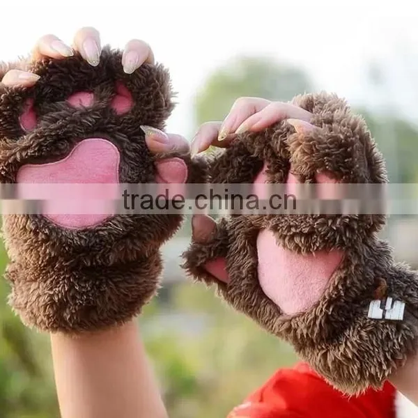 China Supplier Warm Very Thick Cartoon Bear Paw Gloves photo-2