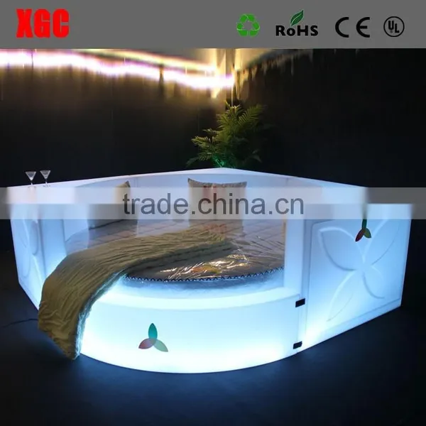 New Design Luxury Cabin Bed With Slide Circle Shape Hotel Bed With LED Lighting photo-3