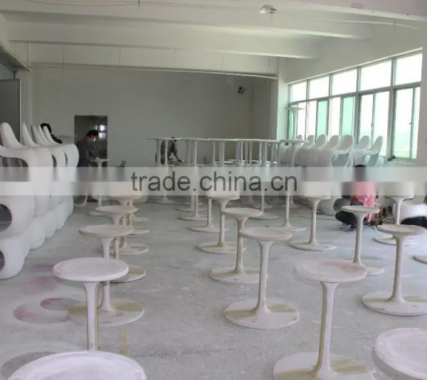 High Quality Modern Customized Fiberglass Wedding Table photo-4