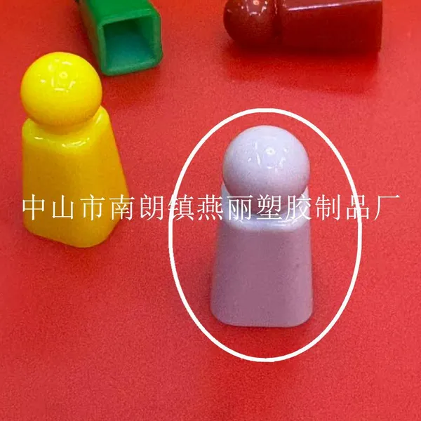 we Produce Plastic Token Plastic Stand Plastic Board Traffic Token Toy Capsule photo-3