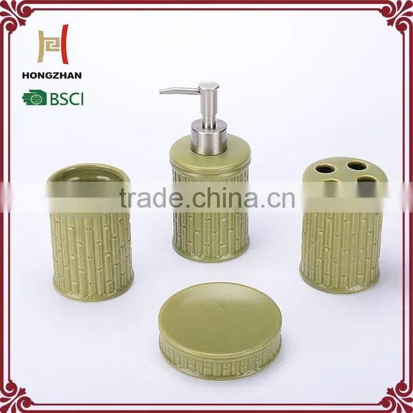 Ceramic Bathroom Set photo-4