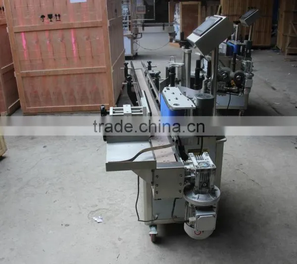 Automatic Round Plan Sticker Labeling Machine For Bottle photo-2