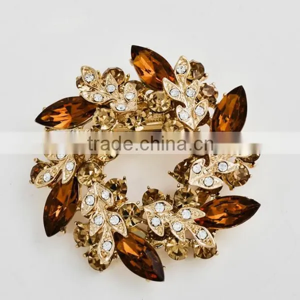 Zm53221a High Quality Fashion Women Flower Alloy Brooch With Gold Plated photo-6