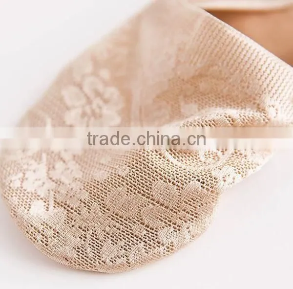 Zm35590a Women Summer Outdoor Lace Ankle Socks Wholesale photo-4