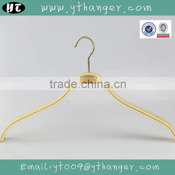 HA6672 Cheap Natural Laminated Hanger for Clothes Store photo-4