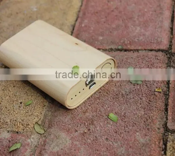 7800mah Wooden Power Bank photo-2