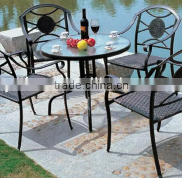 Outdoor Black Cast Aluminum Chair and Table