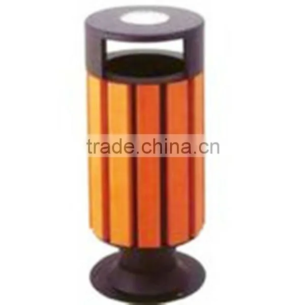 Wpc Outdoor Trush Bin With Metal Frame