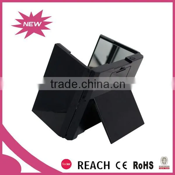 Three Side Plastic LED Lighted Traveling Make up Mirror photo-3