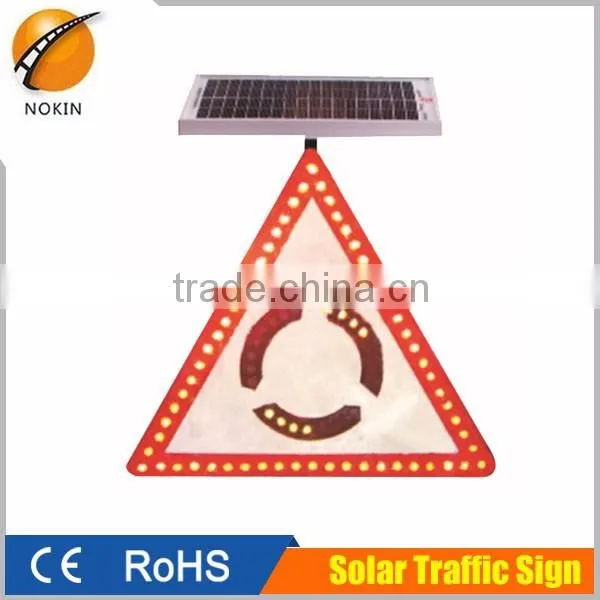 LED Flashing Solar Panel Yellow Solar Flashing Revolving Warning Light photo-3