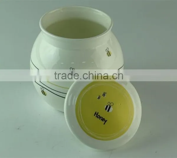 Hot Sale Lovely White Ceramic Drink Cups With Lid photo-2
