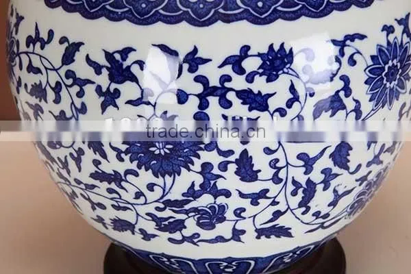 Hot Sales Chinese Blue and White Table Lamp photo-2