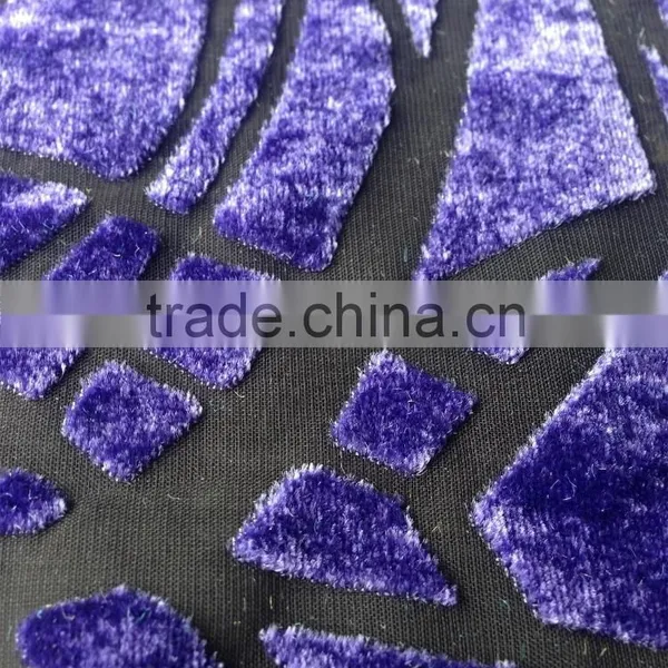 Color Brilliancy of Devoured Out Visco Silk Velvet Fabric photo-2