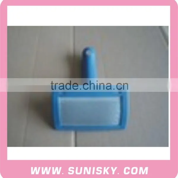 Pet Brush for Dogs With Handgrip