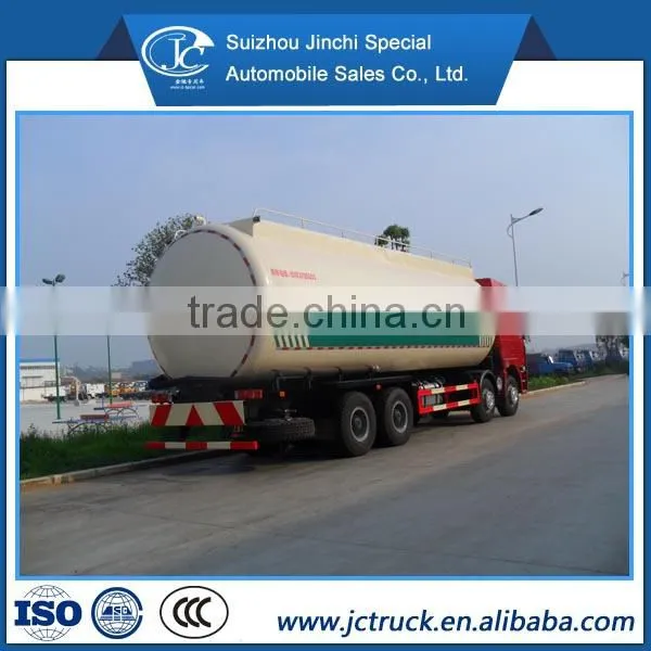 Shacman Delong 8x4 38CBM Low Denisty Powder Material Truck photo-2