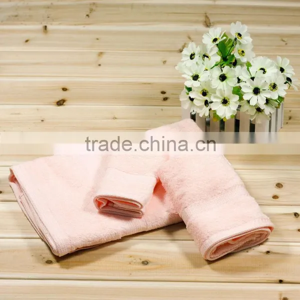 Embroider and Jacquard Bath Towel photo-3