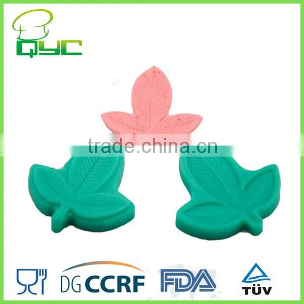 Winnie the Pooh Non-stickSilicone Fondant Mould Sugarcraft Decorating Tools photo-3