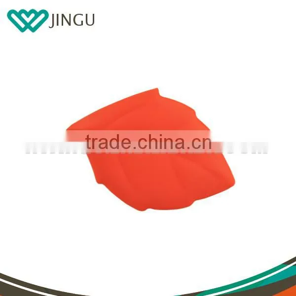 2016 China Supplier Promotional Leaf Shaped Silicone Pocket Cup photo-6
