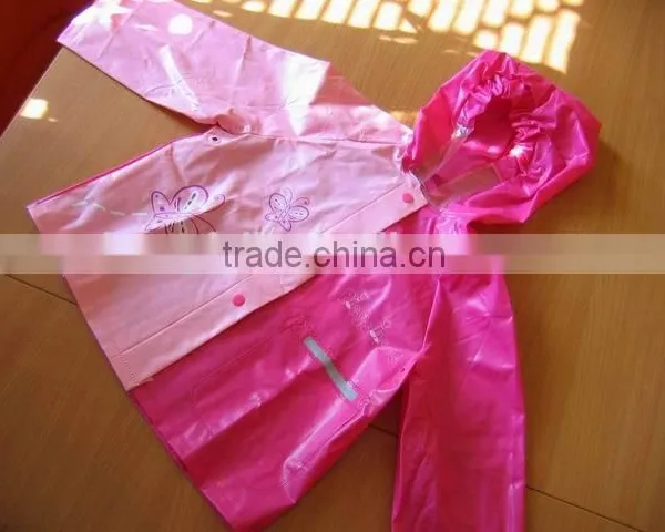 Yellow 100%waterproof Pvc Raincoat - Buy Pvc Raincoat,Teenage Raincoats,Yellow Fashion Pvc Raincoat photo-2