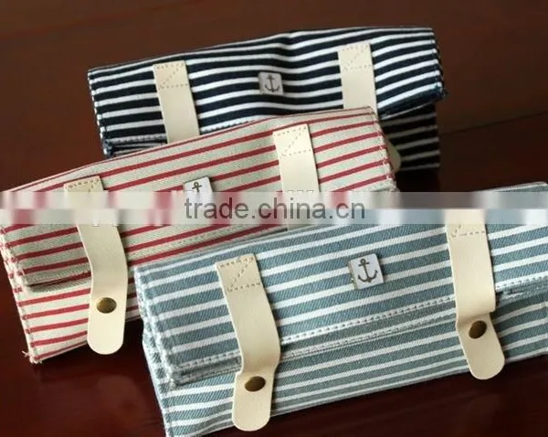 Wenzhou Cangnan Wholesale Canvas Triangle Stripe Colored Pencil Case for School With Button photo-5