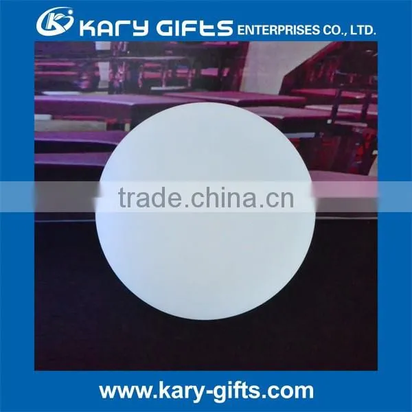 Rechargeable Floating Hanging Led Plastic Ball Light photo-4