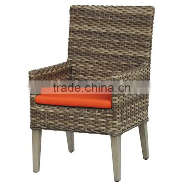 2017 Trade Assurance Most Popular New Arrival Outdoor pe Rattan Restaurant Used Dining Table Set Furniture photo-2