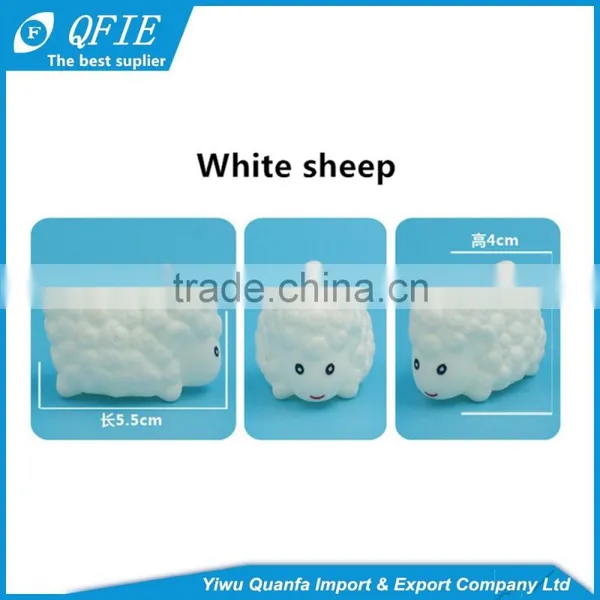 Promotional Colorful Cheap Soft Mini Lovely Animal Shape Rubber Bath Toys for Baby photo-4