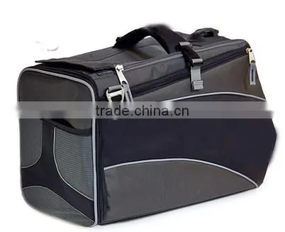 OEM Outdoor Large Compartment Pet Carrier Bag for Travel photo-4