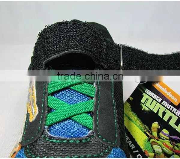 China Factory Export Excess Stock Kids Sports Shoes Clearance for Sale photo-3