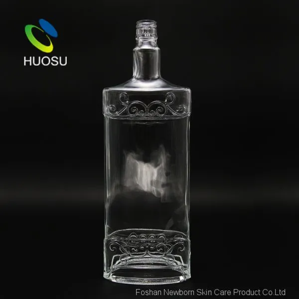 China Manufacturer New Products Empty Customized Whiskey Vodka Glass Drinking Bottle photo-3