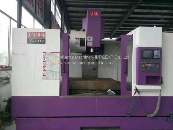 Taiwan JONE V-1370 Vertical Machining Center photo-2