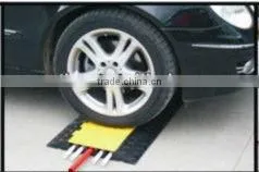 Durable Easy Used 5 Channel Cable Tray Stage Cable Protector Best Quality With Lowest Price for Outdoor Use photo-3