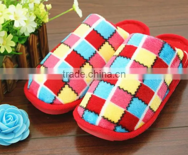 Comfortable Women Stylish Home Winter Slipper Warm Old Fashion Slippers photo-4