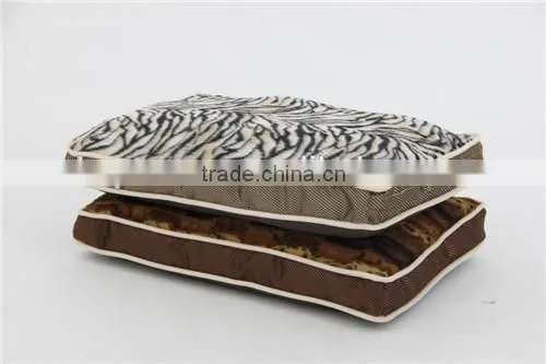 Wild Animal Pattern Plush for Indoor &Outdoor Use Pet Bed photo-4