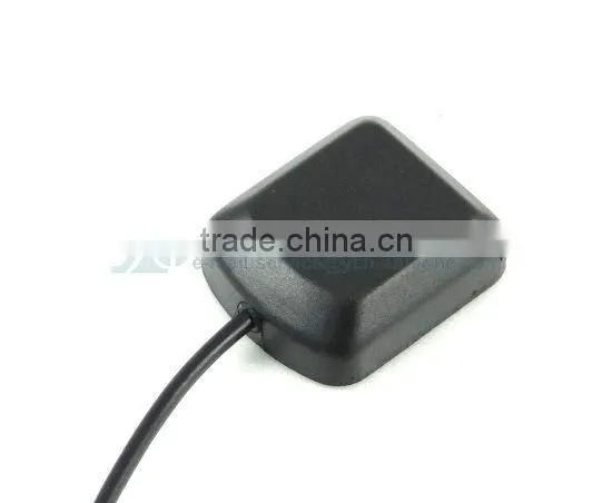 Active gps patch antenna