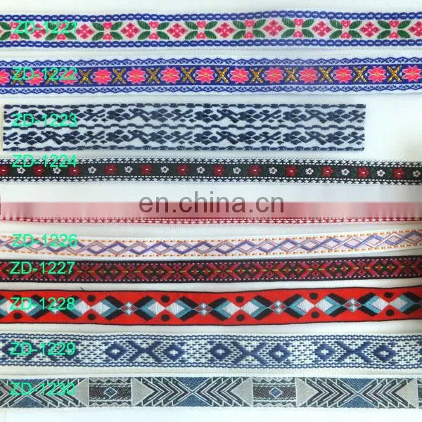 Colorful 1.5cm of Width Nice Embroidered Fashion Braid for Clothes photo-3