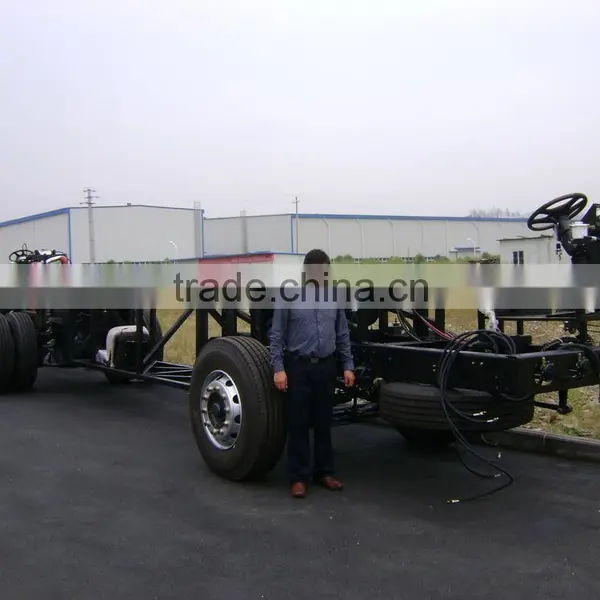 Dongfeng EQ6110KR 4X2 Tourist Bus Chassis lw photo-2