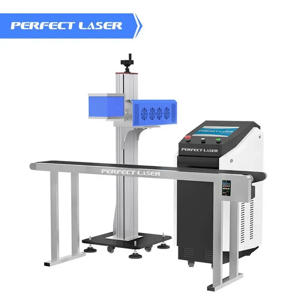 30W Galvo Flying Type Auto Number Date Coding CO2 Laser Marking Machine For Pipe/Bottle