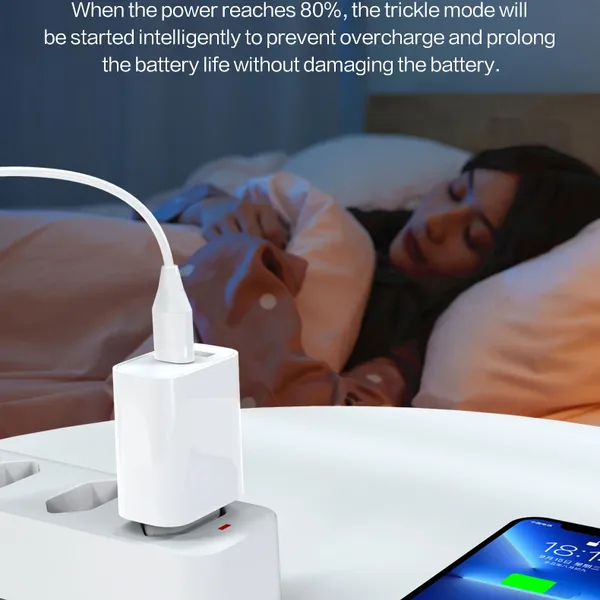 QC3.0 Fast Charging Adapter With 18W USB-C PD Output and Dual Ports photo-5