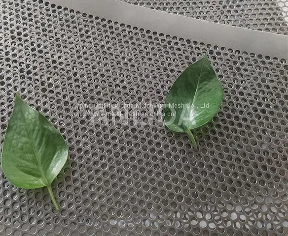 Stainless Steel Perforated Sheet Corrosion Resistant Perforated Metal Sheet photo-3